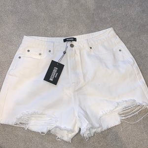 MISSGUIDED JEAN SHORTS